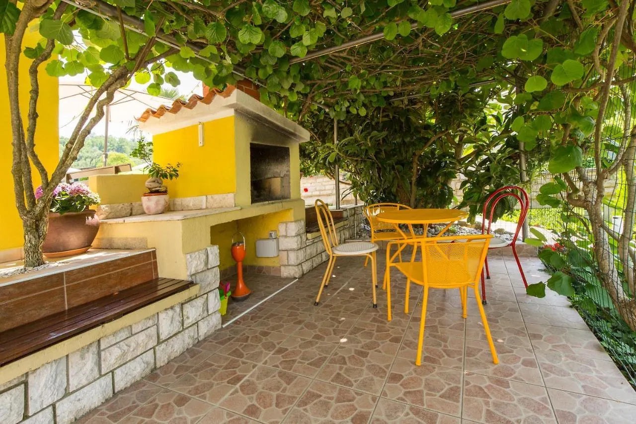 Kamp Romantik - Glamping Labin  Croatia